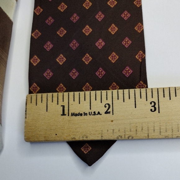 Bundle of 3 silk and silk blend ties - Picture 5 of 9